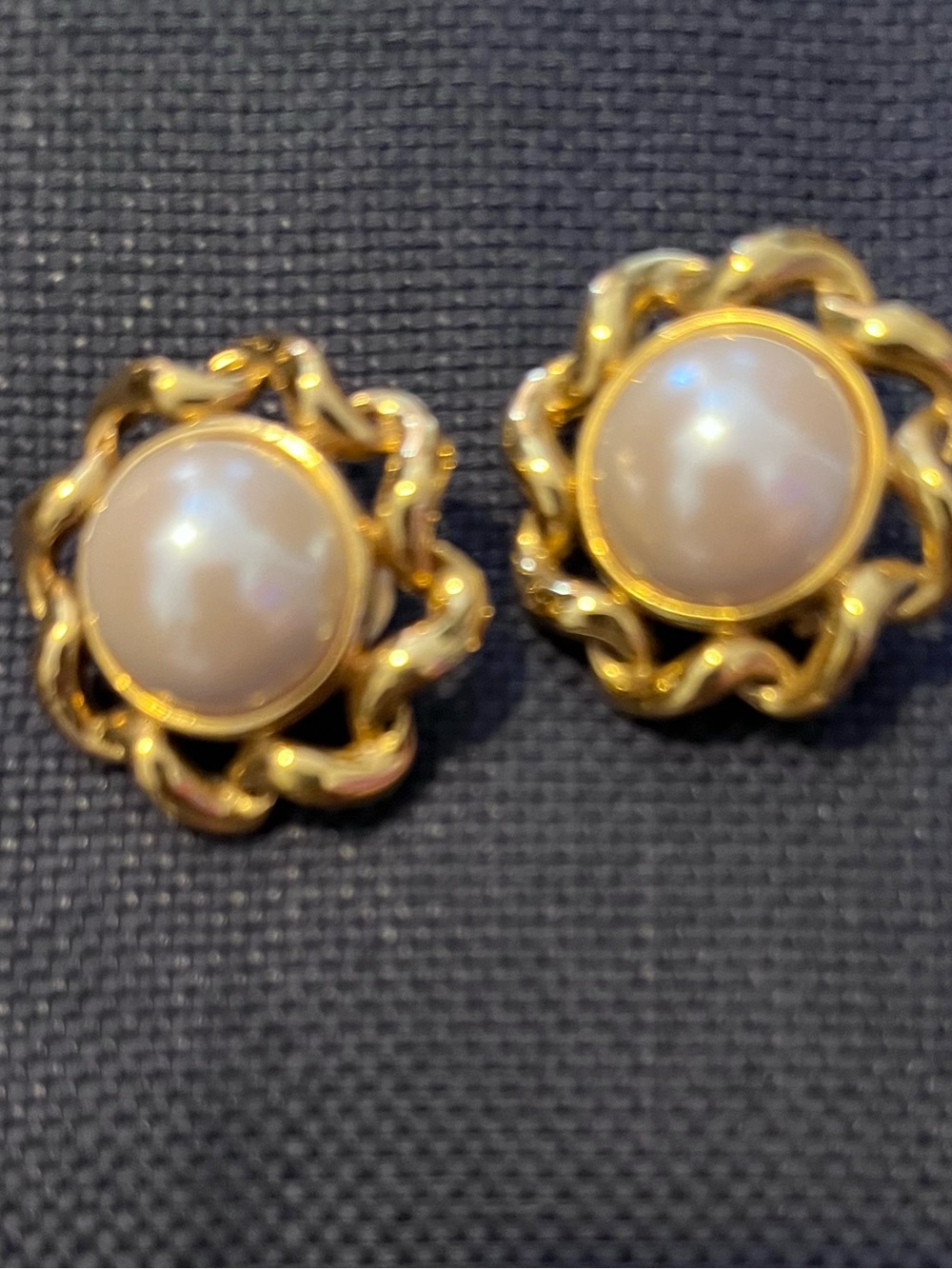 Vintage clip on Earrings Lot of 4 - Picture 2 of 10